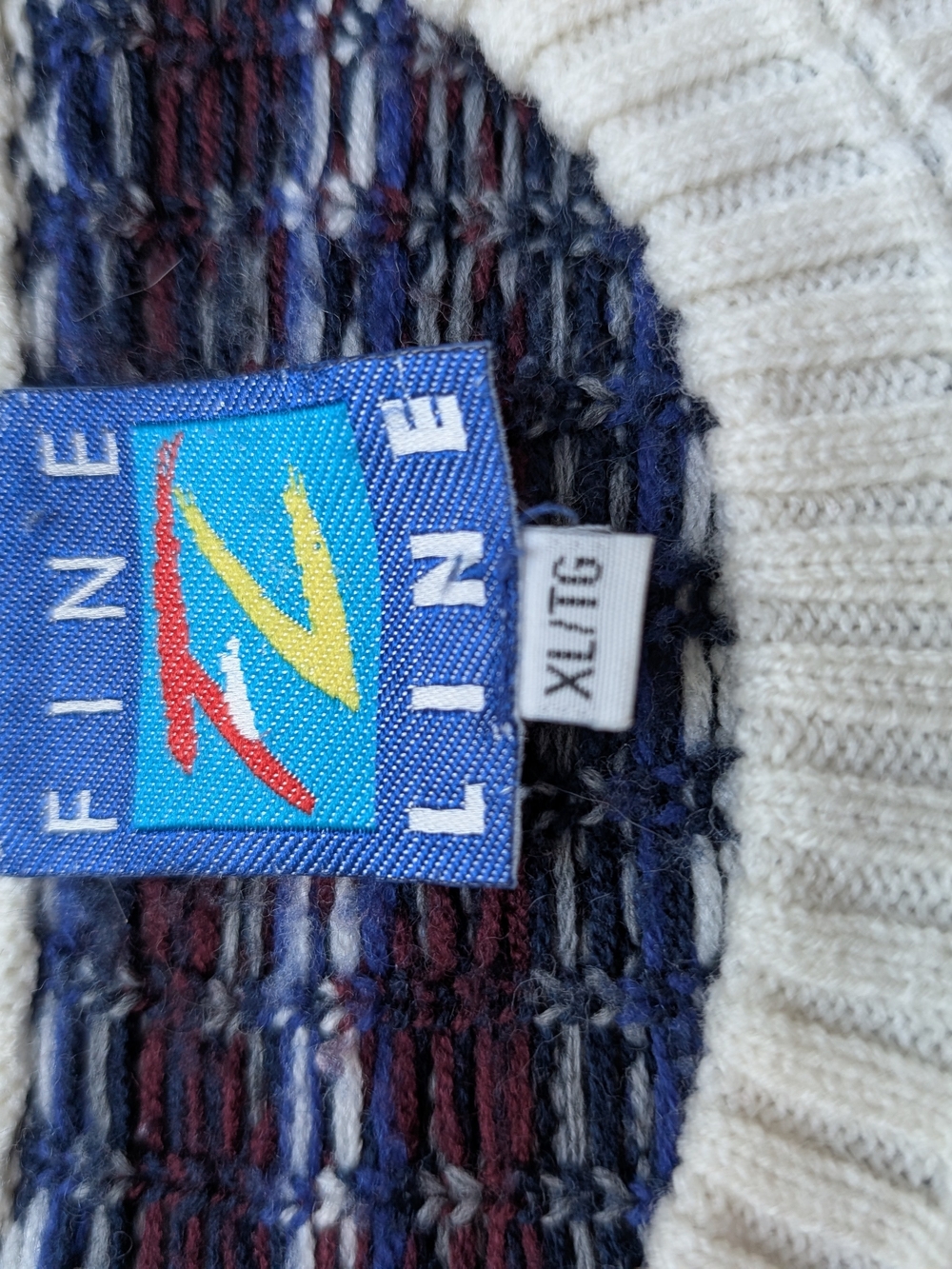 vintage Fine Line brand geometric crewneck sweater - Picture 2 of 3